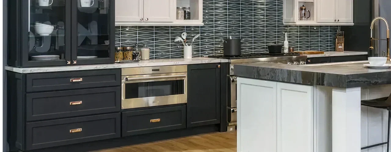 What Are Transitional Kitchen Cabinets? A Complete Homeowner’s Guide