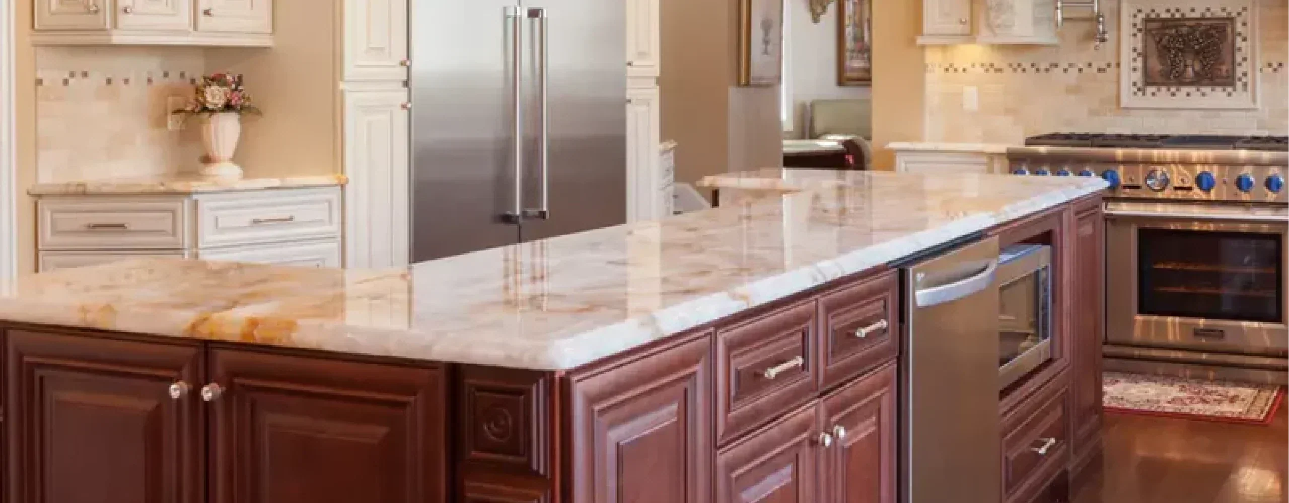 Traditional Kitchen Cabinets: Why Classic Designs Never Go Out of Style